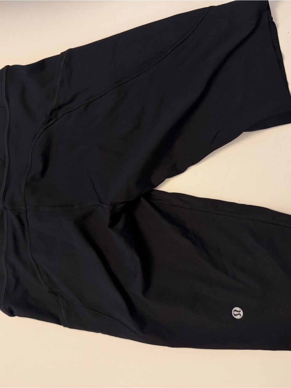 lululemon athletica women’s Black Performance bike shorts